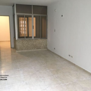 Barrio Comfenalco Apartamento Segundo Piso