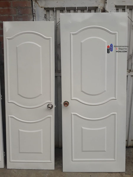 Lee más sobre el artículo Puertas Metálicas Cerrajería