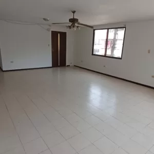 Las Delicias con 5 Cuartos