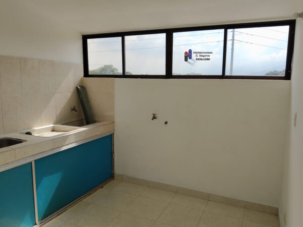 Apartamento Quinto Piso en Los Alcazares - Imagen 10