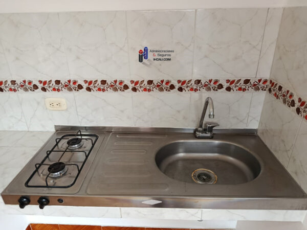 Barrio Capri Apartaestudio Primer Piso - Imagen 4