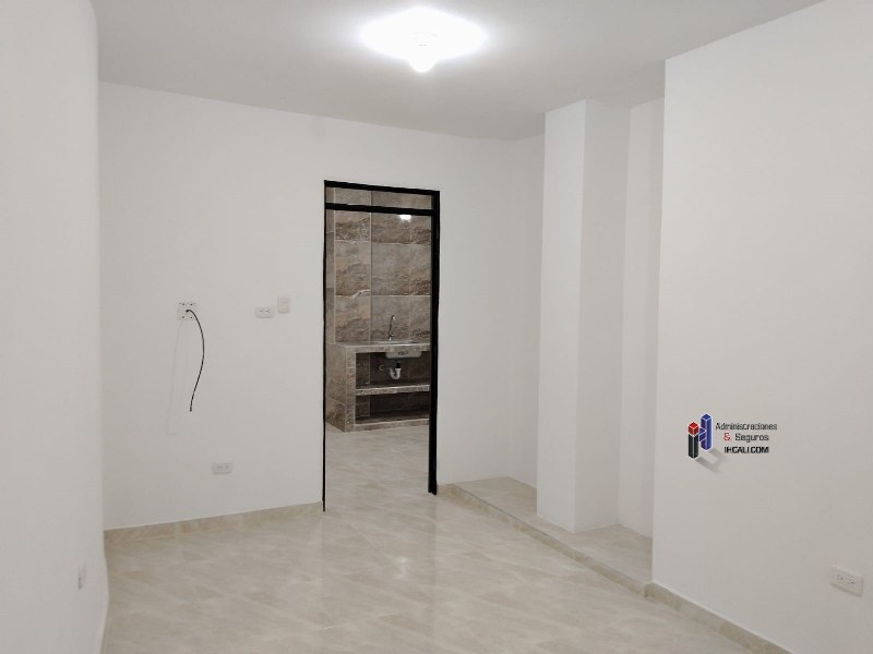 Las Delicias Apartamento en Alquiler Segundo Piso - Imagen 11