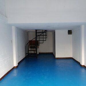 Local Comercial Barrio Obrero Con Trifasica